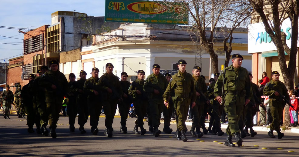 Acto 9 de Julio en Rufino