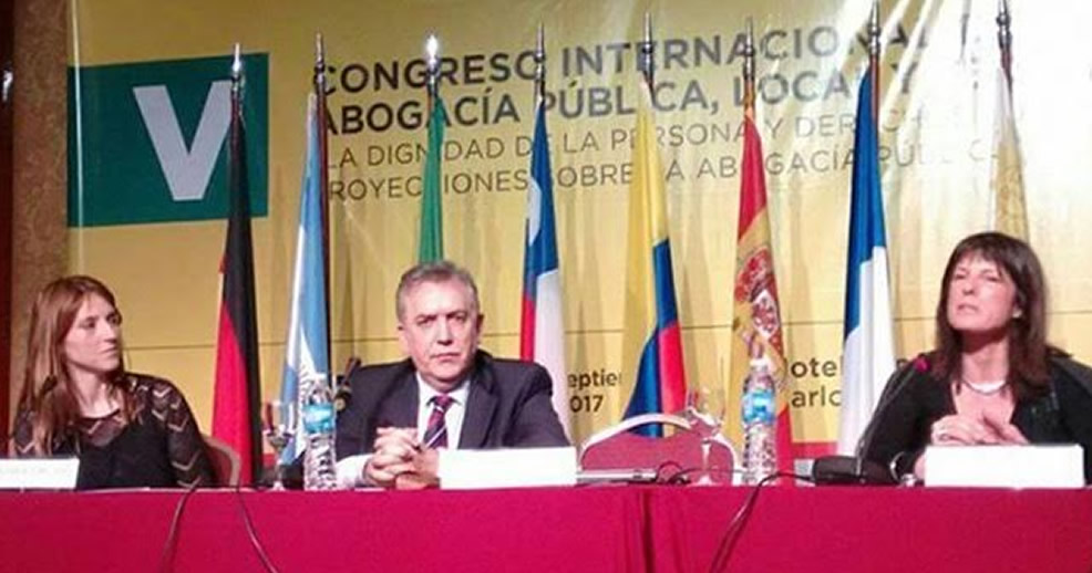 El Intendente en un Congreso de Abogacía