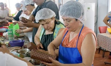 Clase de Cocina con Pan Dulces y Budines