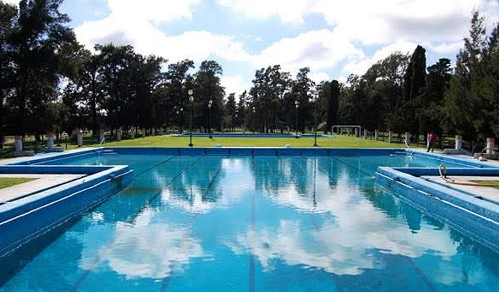 Pileta del parque desde el sábado y el 2 de enero la Colonia