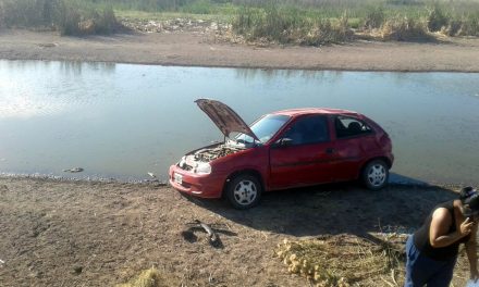 Automóvil en el que viajaba una familia volcó en Ruta 33 cerca de Rufino