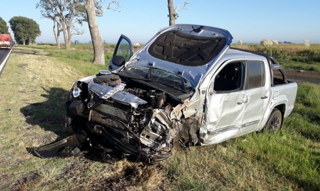 En Ruta 8 choque múltiple protagonizado por 3 camionetas