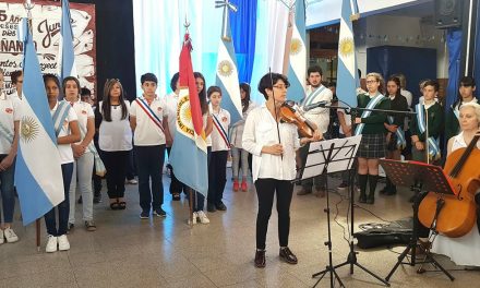 El Senador Enrico presente en el aniversario de Escuela 171