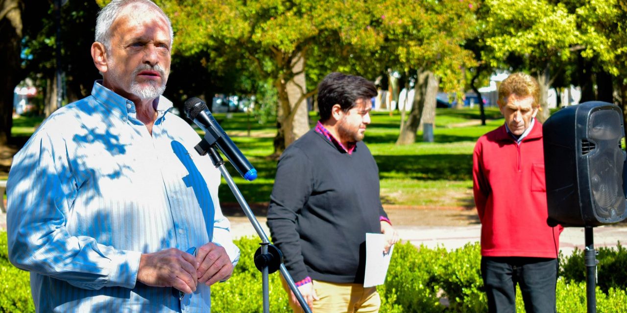 Acto oficial por el Día de la Memoria