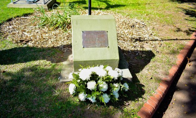 Acto oficial por el Día de la Memoria