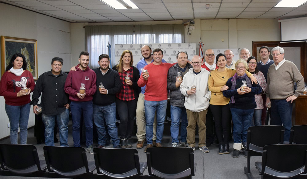 Desayuno por el día del periodista