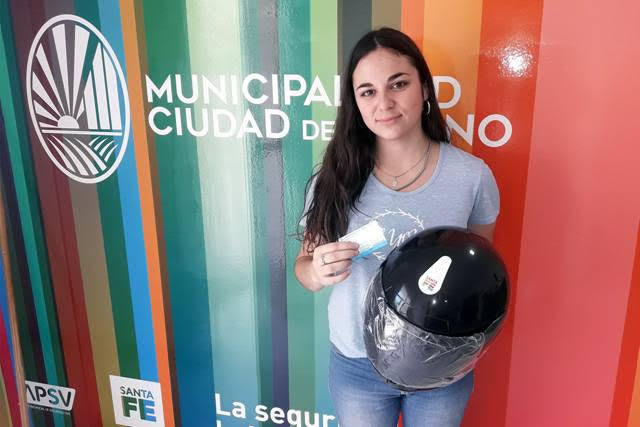 Primera licencia, un casco