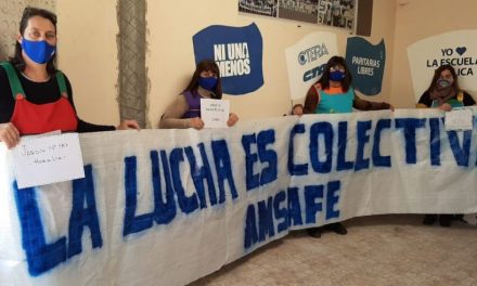 Los docentes públicos de la provincia resolvieron este martes dos paros de 48 horas para esta semana y la siguiente