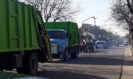 Paro de Trabajadores Municipales con petitorio al intendente