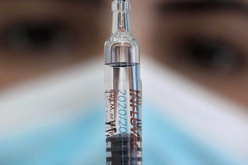Infectólogos coinciden que se está «más cerca» de lograr la vacuna contra el coronavirus