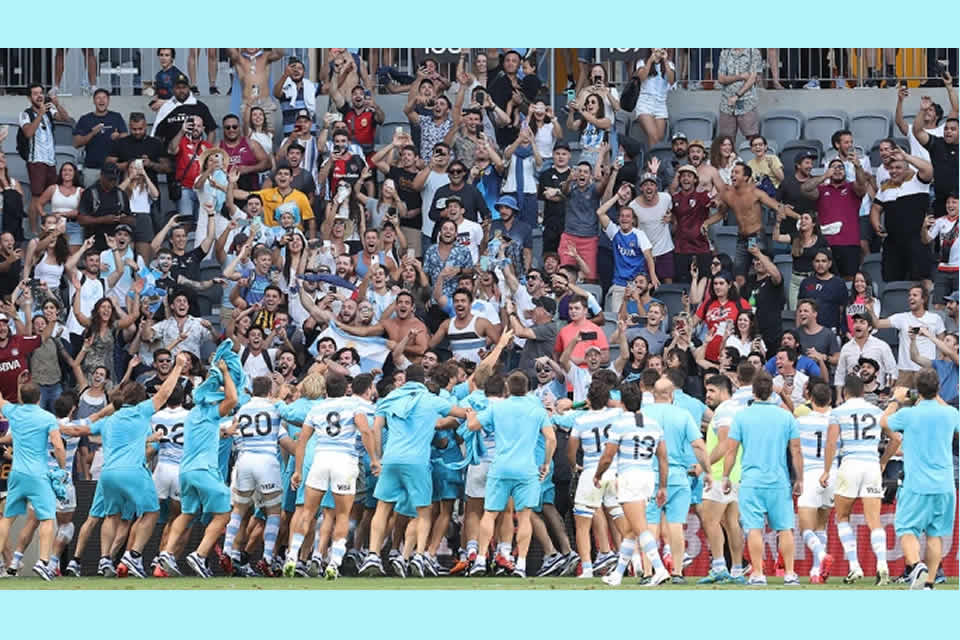 Histórica victoria de Los Pumas ante los All Blacks y el estreno de Santiago Chocobares