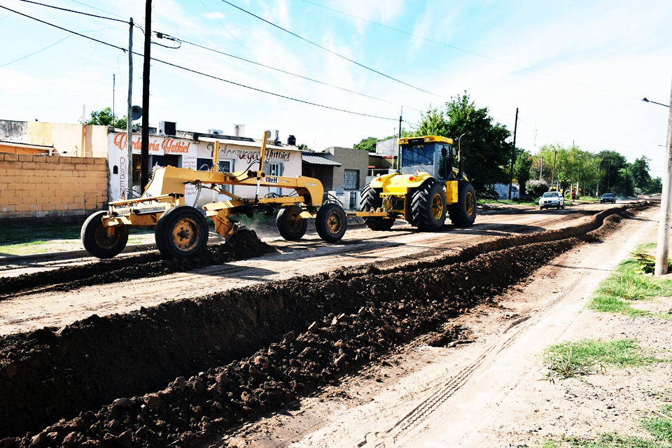 Continúan los trabajos del Plan 50 del municipio de Rufino