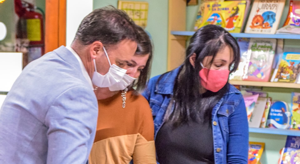 El senador Enrico gestionó personería jurídica a la Biblioteca Sarmiento de Amenábar
