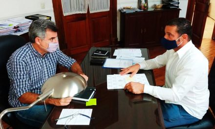 Firma de convenio por Plan Incluir