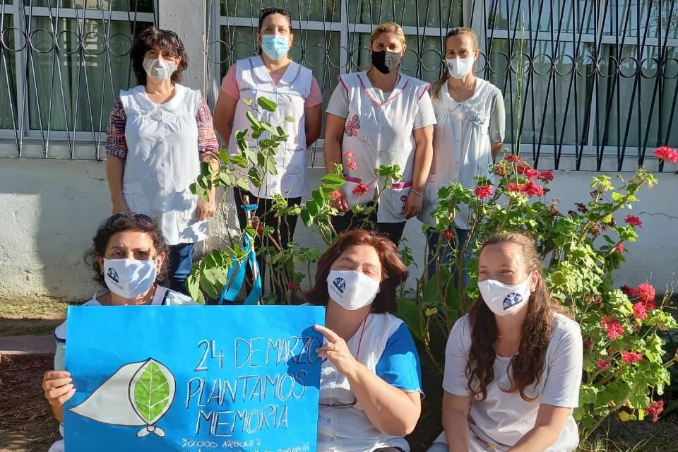 Plantamos Memoria en Escuela Manuel Belgrano