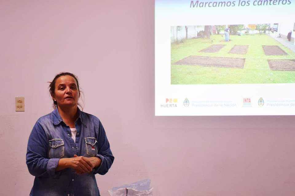 Este miércoles charla sobre siembra brindada por Sandra Spada