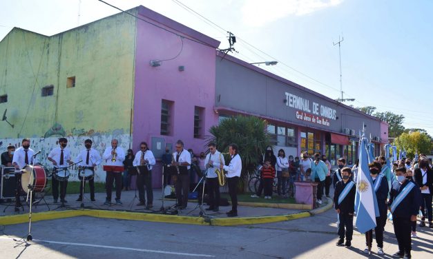Acto del Día del Veterano y de los Caídos en la guerra de Malvinas