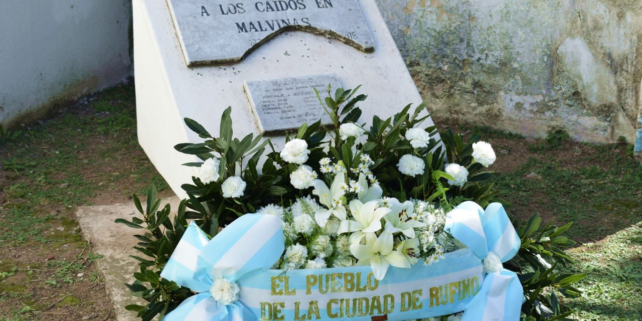 Acto del Día del Veterano y de los Caídos en la guerra de Malvinas