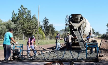 Comenzaron trabajos de pavimentación en área industrial