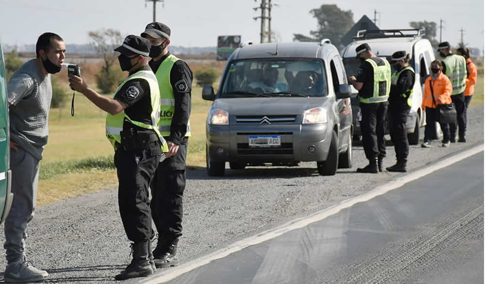 Operativo de acoholemia en Ruta 7 al ingreso a Rufino