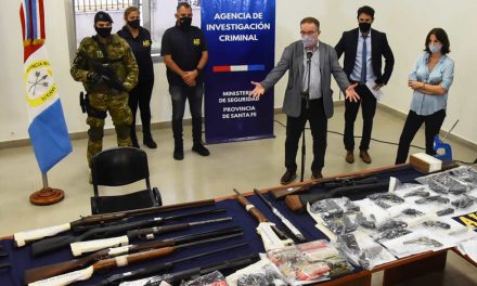 La Agencia de Investigación Criminal desbarató una banda criminal dedicada a la venta de armas en el mercado ilegal