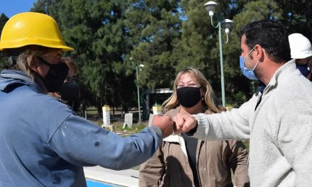 Recorrida por obras del Parque Balneario Municipal del Intendente Natalio Lattanzi junto a Leticia Battaglia de la Secretaria de Arquitectura y Obras Públicas de Santa Fe