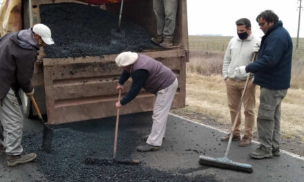 Continúa el bacheo en Ruta 33