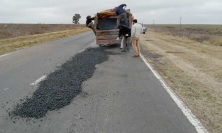 Continúa el bacheo de Ruta 33 entre Rufino y Cañada Seca