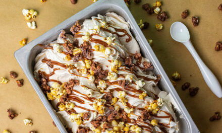 Helado con pochoclos para celebrar el Día de la Niñez