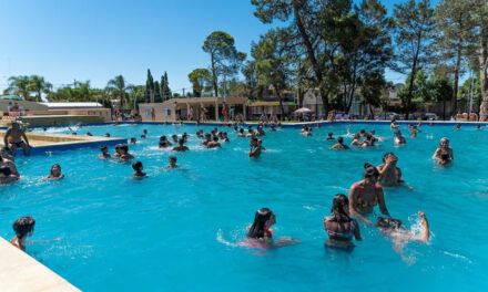 Este viernes reapertura de piletas del Parque Balneario Municipal