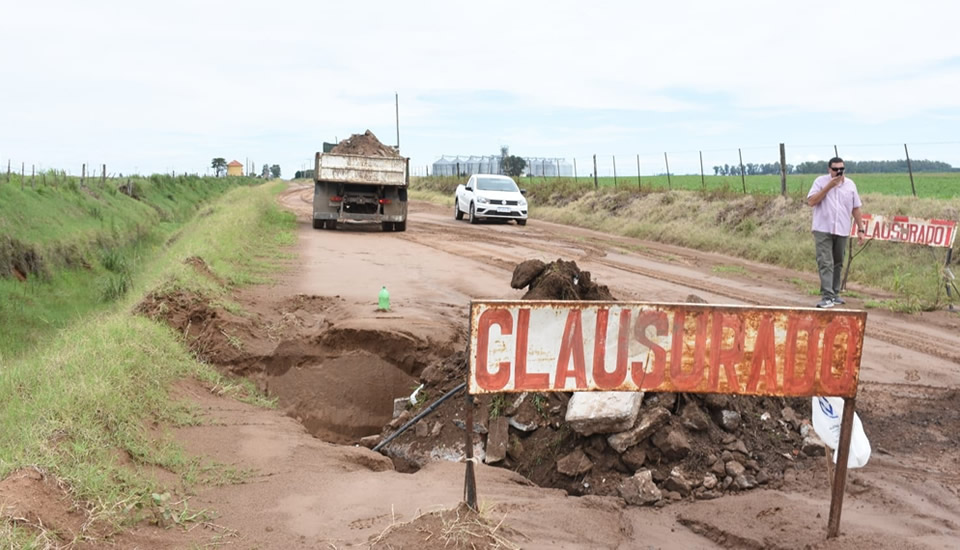 Trabajos en camino de la antena