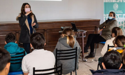 Charla sobre Pueblos Originarios