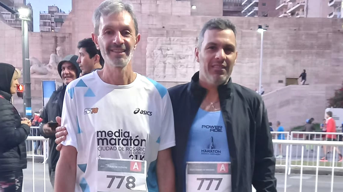 Walter Marseu y Raúl Viano participaron en la Media Maratón de Rosario