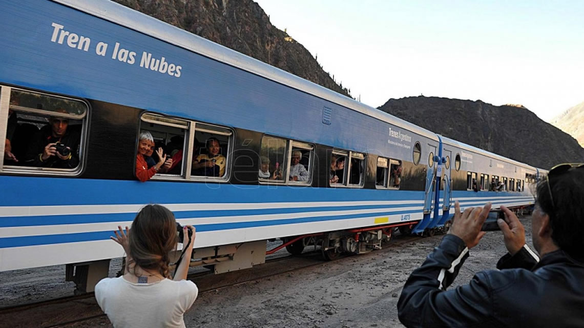 El Tren a las Nubes cumple su 50 aniversario en plena temporada
