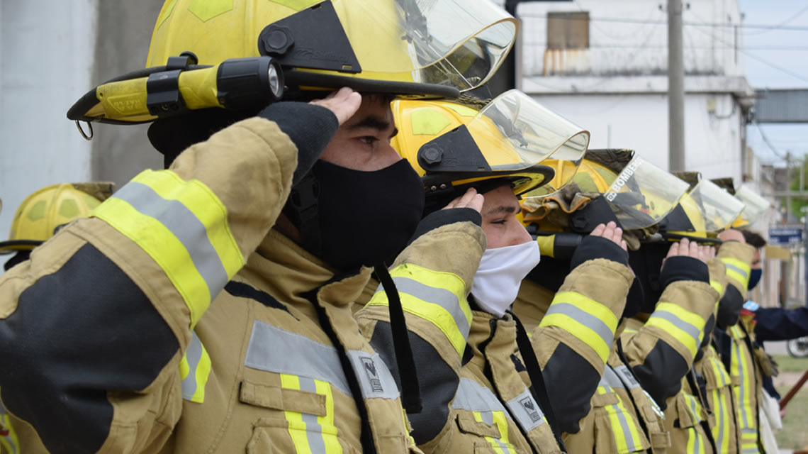 Centro de Entrenamiento Móvil en Espacios Confinados