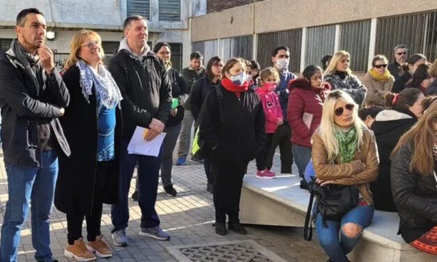 En Lazzarino entregaron las primeras 42 netbooks de Conectar Igualdad