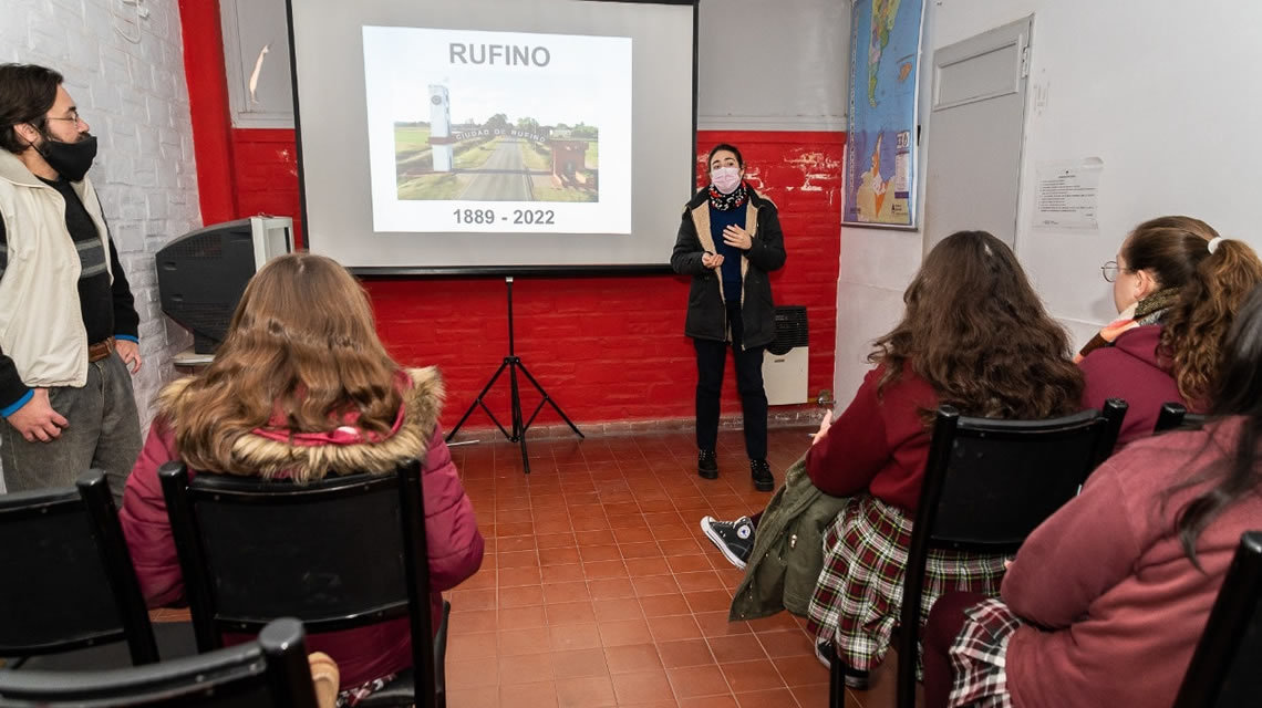 Charla sobre el Hito de las tres Provincias y el Parque Balneario y campo de deportes Municipal «Ángel Bulgheroni»