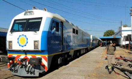 El tren de pasajeros que llegará a Justo Daract pasó por Rufino en la mañana del martes