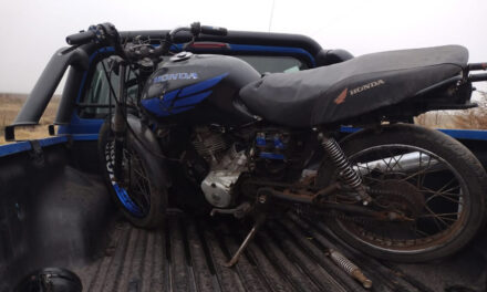 La policía halló una motocicleta robada horas antes