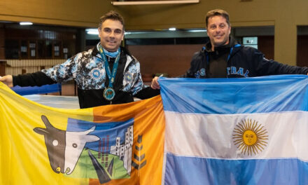 Alfredo Gargarella el rufinense campeón en Formas en el Mundial de Taekwondo ITF
