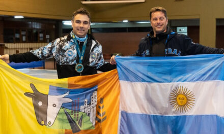 Alfredo Gargarella el rufinense campeón en Formas en el Mundial de Taekwondo ITF
