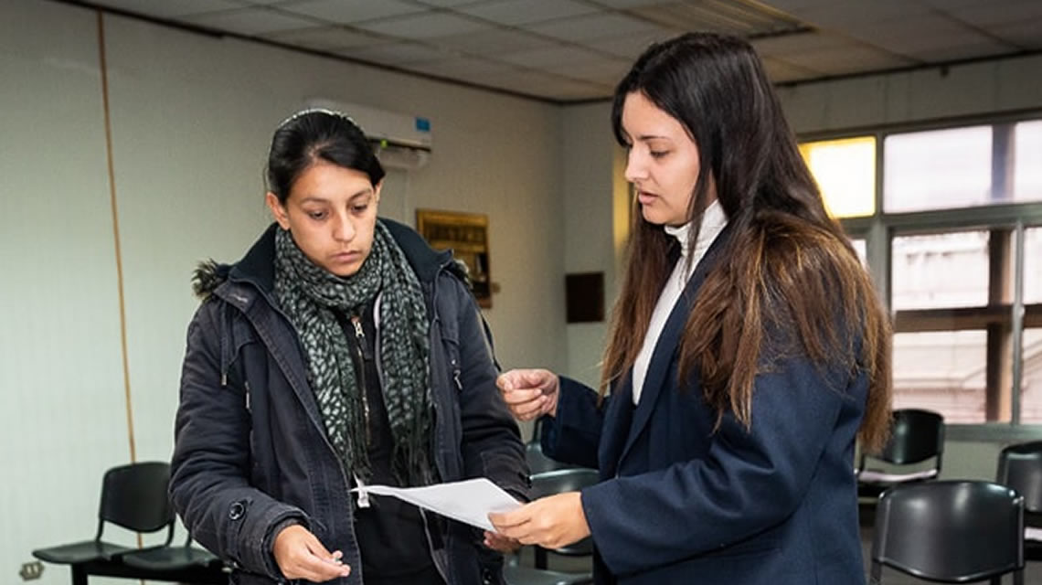 Entrega de la cuota de junio de Movilidad Educativa Rural