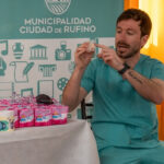 El Dr. Matías Echavarría brindó charla informativa sobre métodos anticonceptivos e higiene