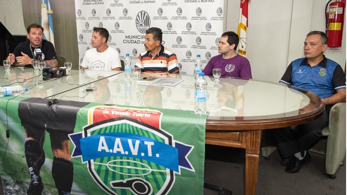 Presentación y comienzo de la Escuela de Arbitros de la Ciudad de Rufino