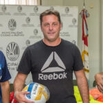 Municipio donó material deportivo al equipo de voley del Club Newbery