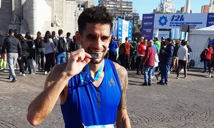Nacho Irusta participó en la Maratón Internacional de Rosario