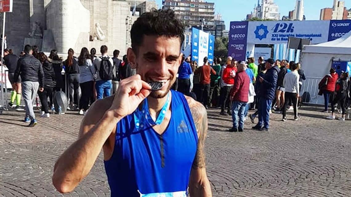 Nacho Irusta participó en la Maratón Internacional de Rosario