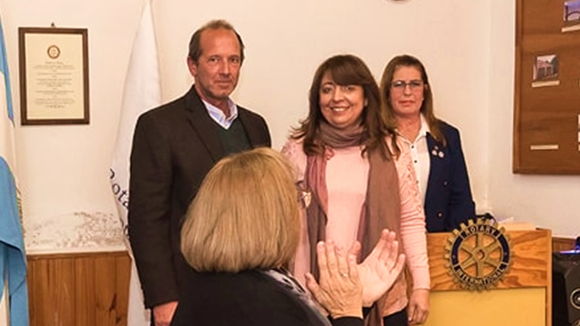 El Coro Polifónico Municipal en el cambio de autoridades del Rotary Rufino