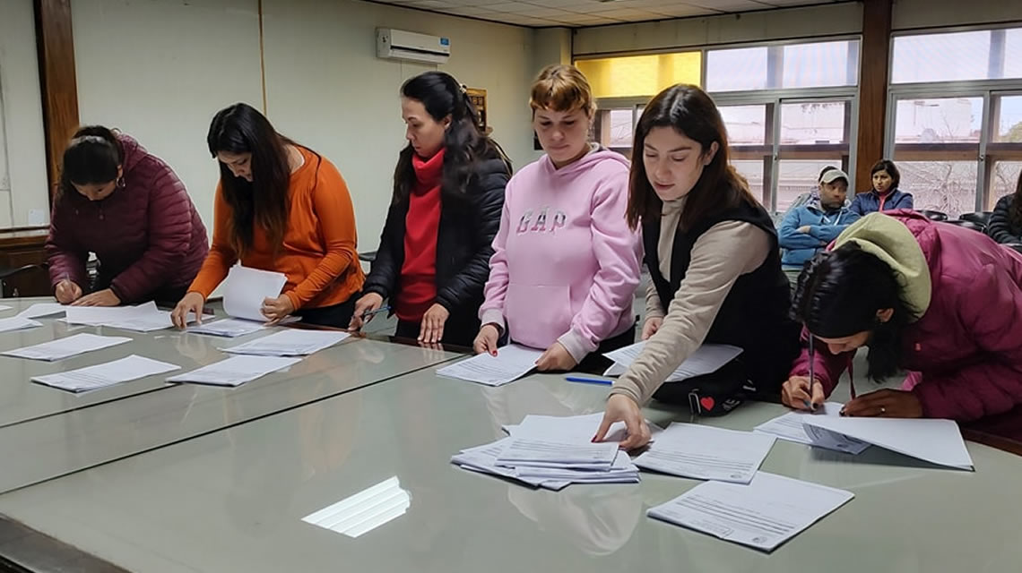 Entrega de boleto rural en Rufino