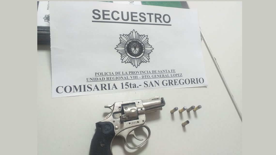 San Gregorio: Hallaron un arma de fuego cargada